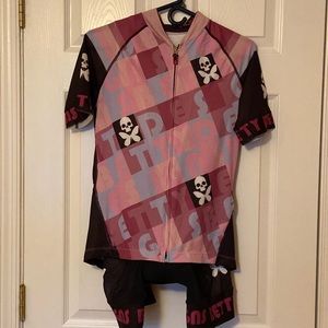 Women’s Cycling Kit